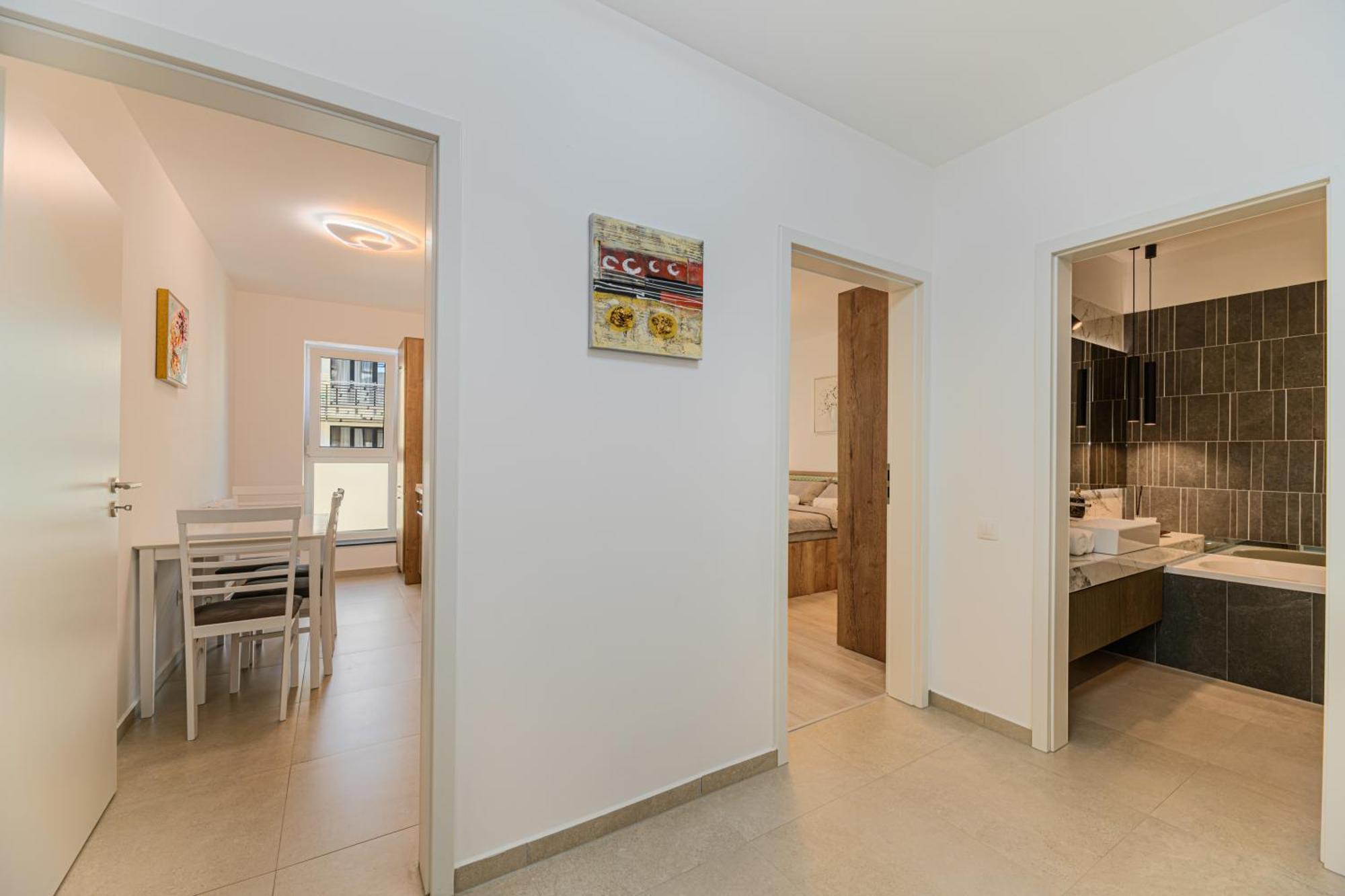 Luxury Landing Apartments Complex Qualis Brasov Exterior photo