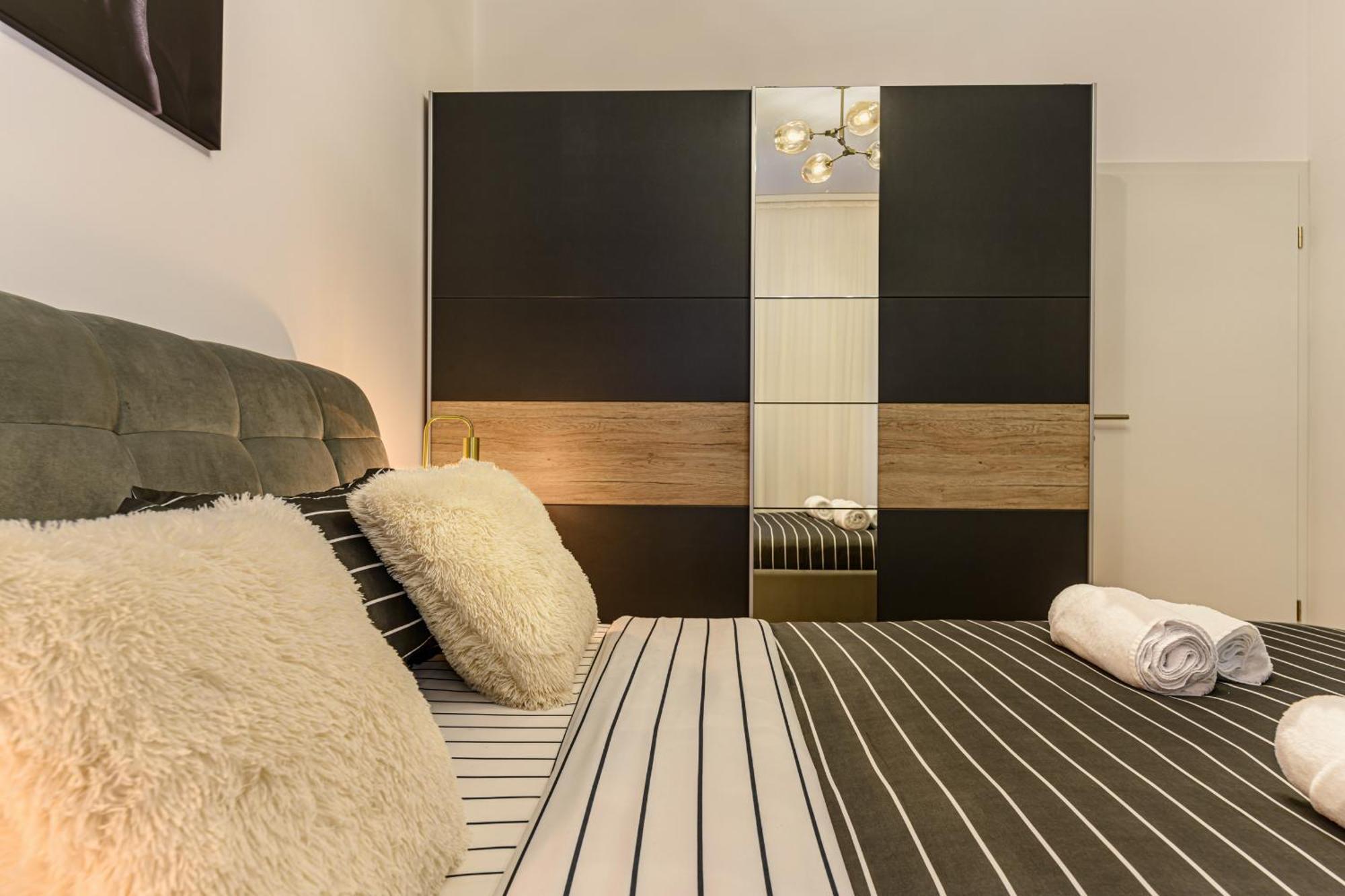 Luxury Landing Apartments Complex Qualis Brasov Exterior photo
