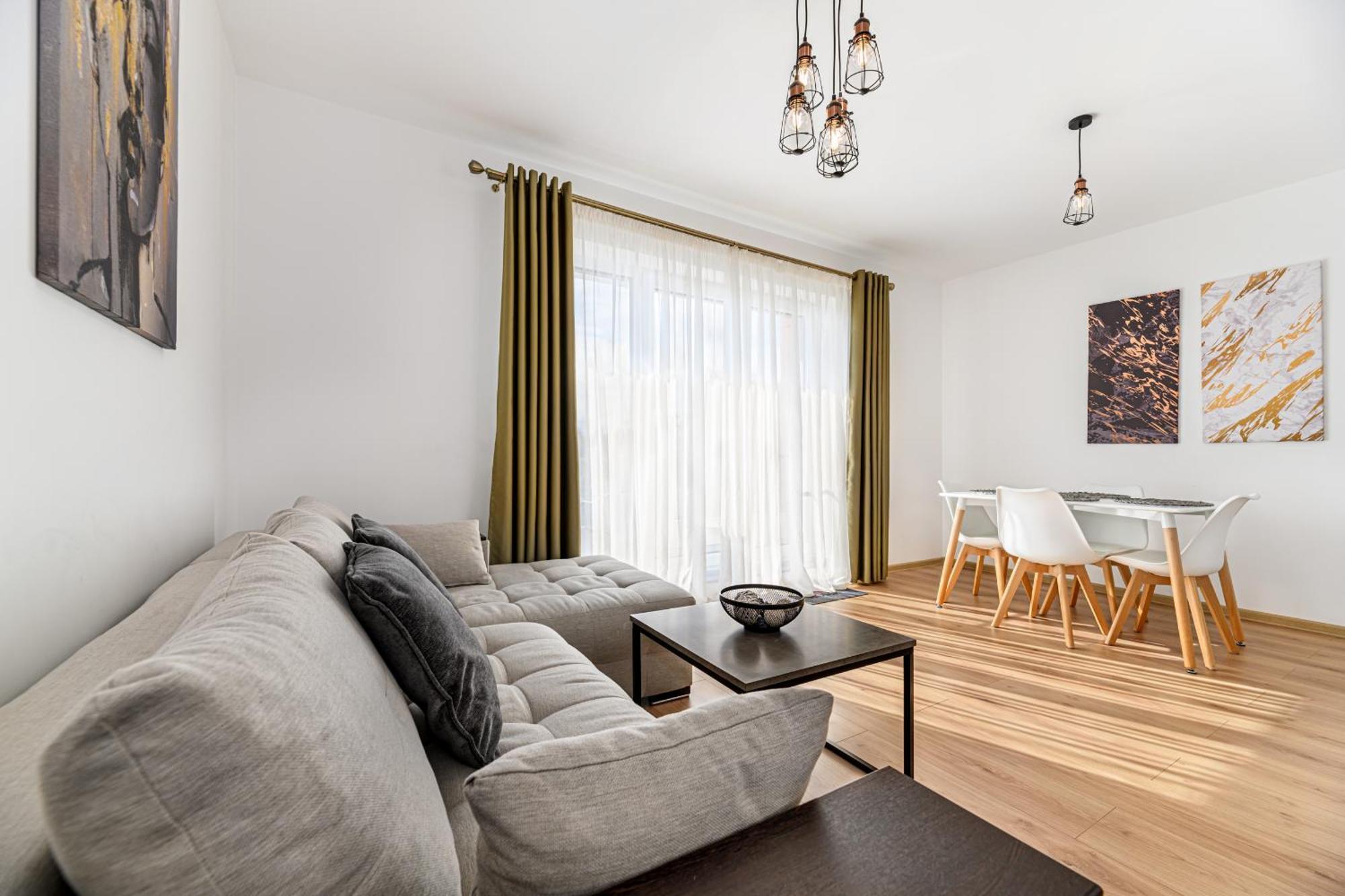 Luxury Landing Apartments Complex Qualis Brasov Exterior photo
